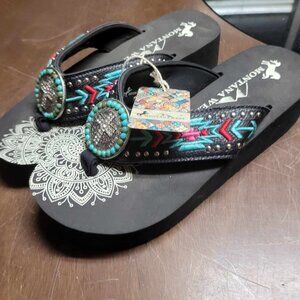 Montana West Flip Flops Size 9